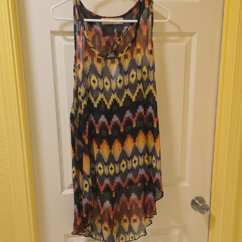 Multicolor Sleeveless Patterned Top